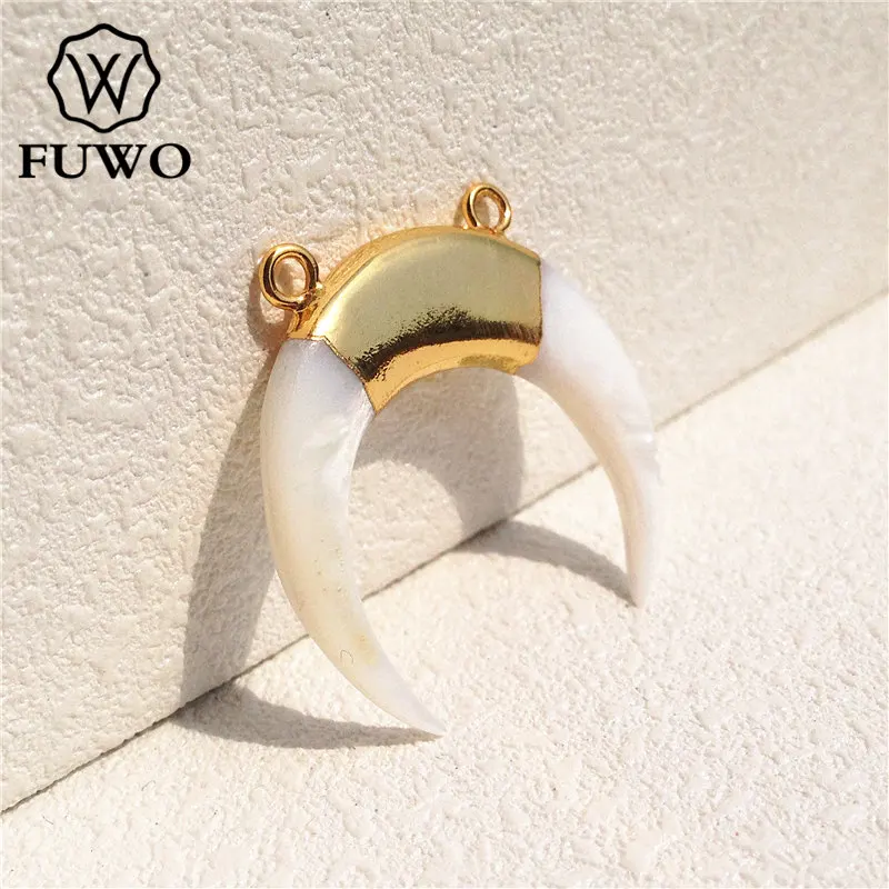 FUWO Wholesale Horn Shape Of White Shell Pendant,Golden Plated Crescent Jewelry Accessories For Necklace Making 5Pcs/Lot PD528