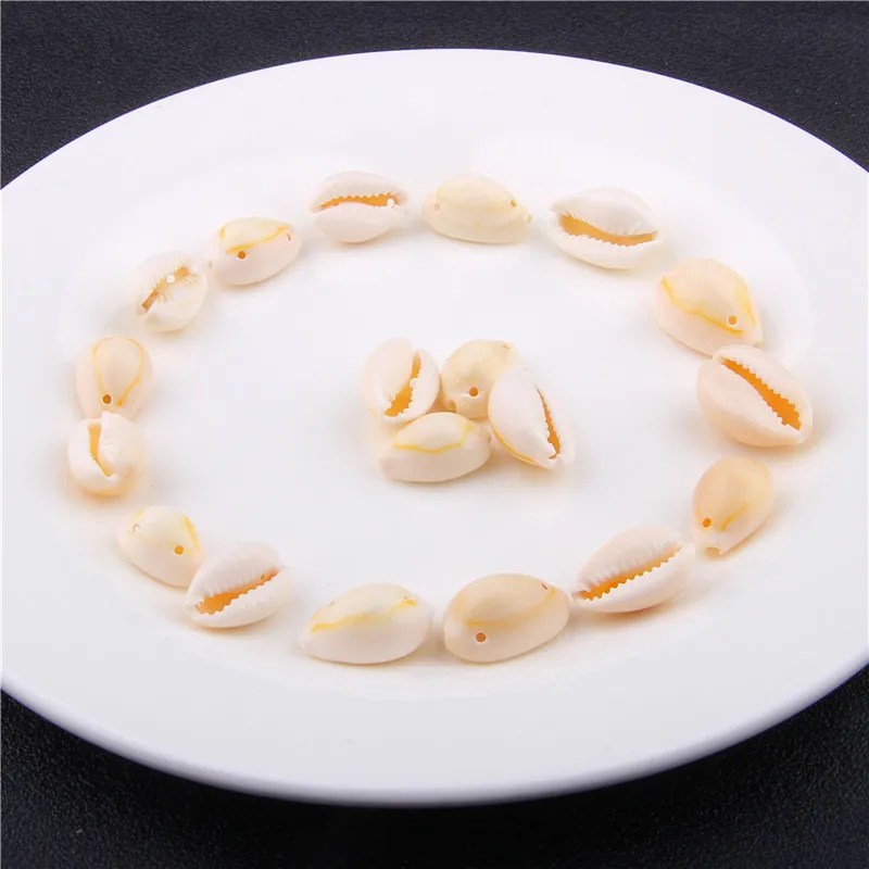 50pcs 16-18mm Natural Shell Beads White Cowrie Shells Fit  for Diy Women Bracelet Necklace Jewelry Making Accessories