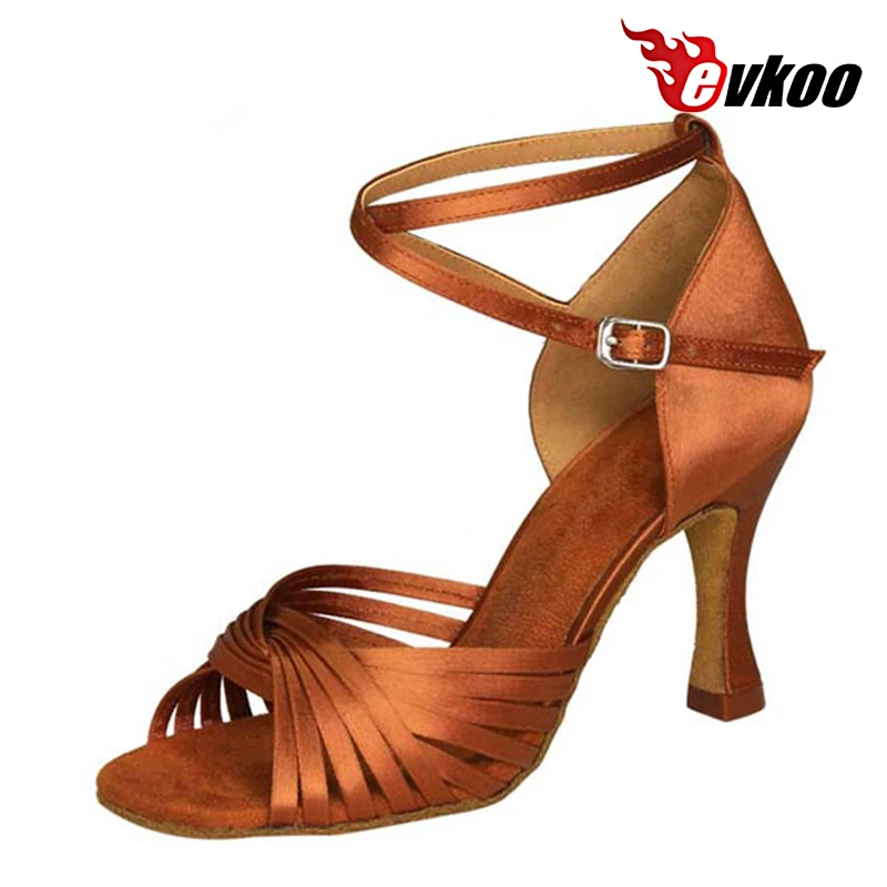 Sepatu dansa Latin warna OEM Evkoodance untuk wanita dibuat oleh bahan Satin kualitas tinggi 7cm sepatu dansa pesta tinggi tumit