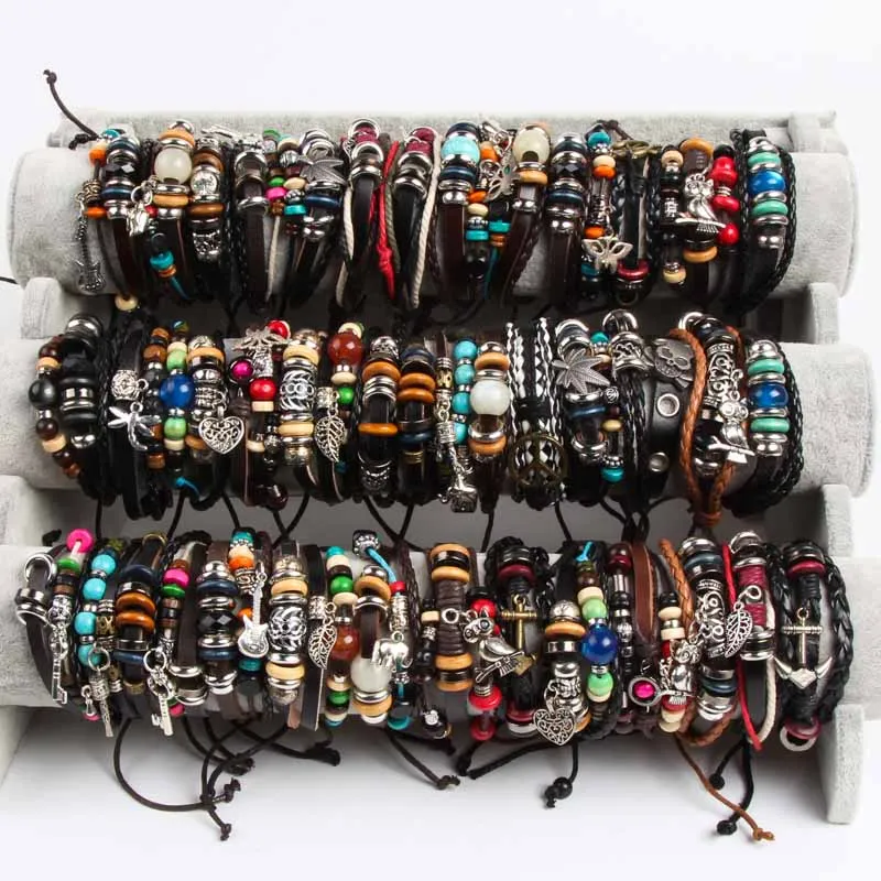 Wholesale bulk 50 pieces / batch mixed style metal leather retro bracelet men and women suitable for simple versatile jewelry