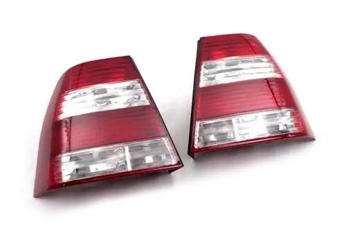 For car Euro Red White Style Tail Light for vw Jetta / Bora MK4