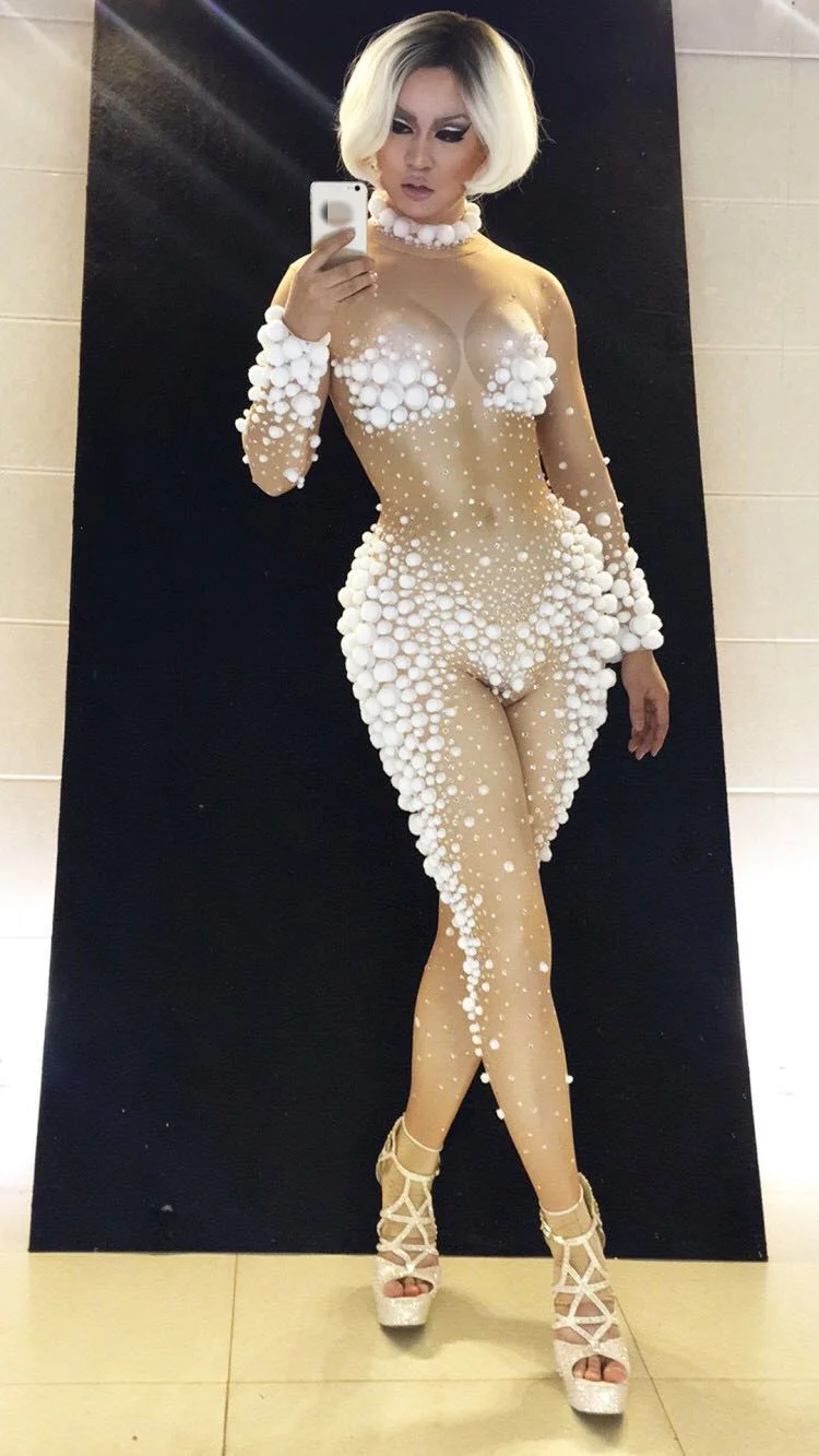 Macacão de bolas pequenas branco, roupa feminina para palco de natal, esticável, nude, para show de aniversário, baile, comemoração, fantasia