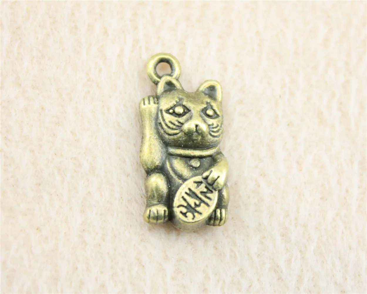 

25pcs/lot 23*11mm ancient bronze Lucky Cat charm Pendants DIY jewelry for bracelet necklace earring