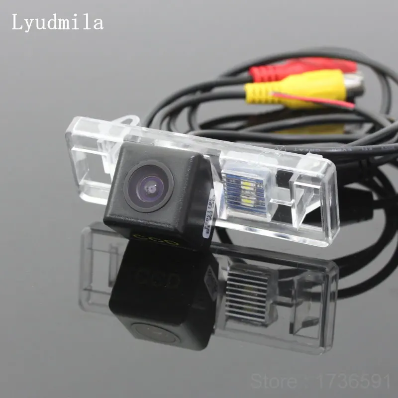 Lyudmila For Nissan Patrol Royale 2010~2016 Reverse Back up Camera / Car Parking Camera / Rear View Camera / HD CCD Night Vision