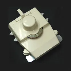 KA8210 Intarsia Carriage for 4.5mm 5.6 Gauge Brother Creative Artisan Knitting Machine KH860 KH864 KH868 KH940