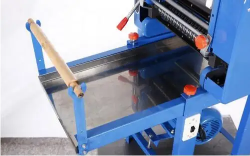 Commercial Pasta machine Electric Pasta Noodle Maker machine Commercial noodles machine 30-50kg/h