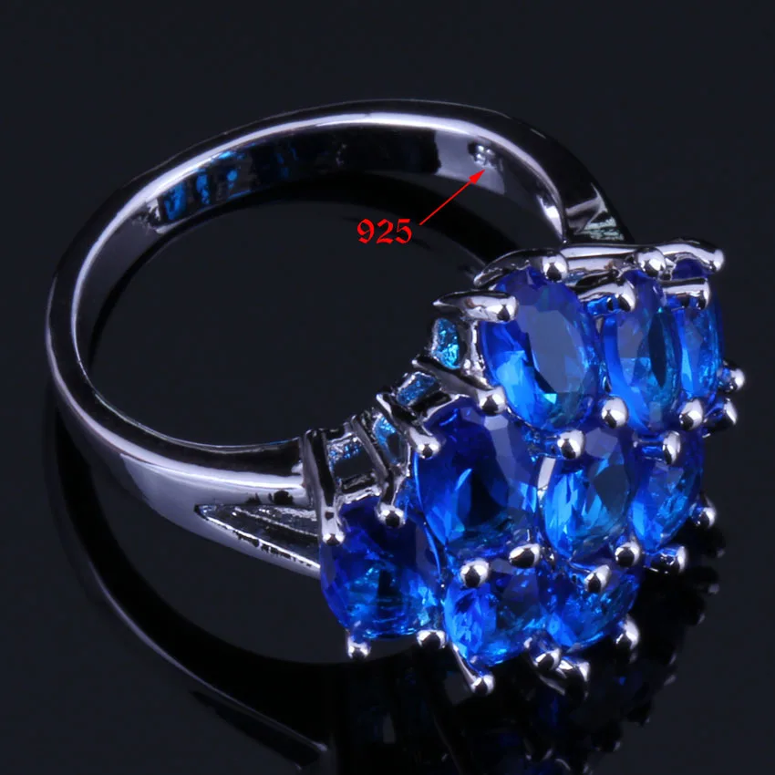 Alluring Oval Blue Cubic Zirconia Silver Plated Ring V0419