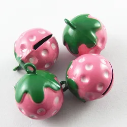 5pcs/pack Jingle Bells Strawberry Crafts Necklace Pendant Charms Christmas Cherry Phone Pet Decor Baby Gift 21*17*16mm 51925