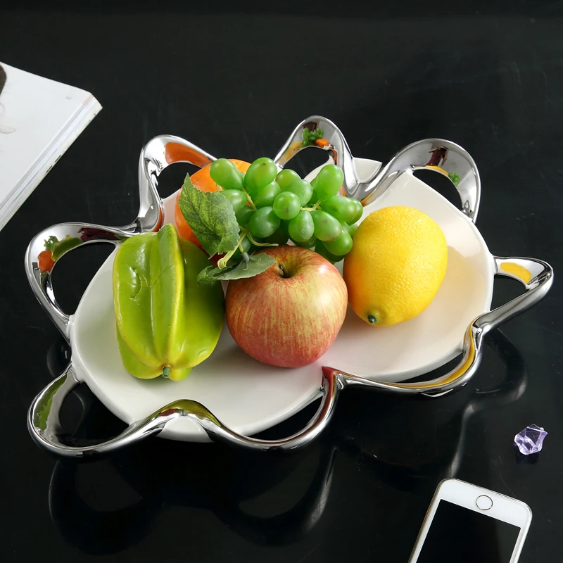 Creative Ceramics Wave Fruit Plate Ornamental Porcelain Serving Tray Tableware Art and Craft for Room Decor and Ceremony Present