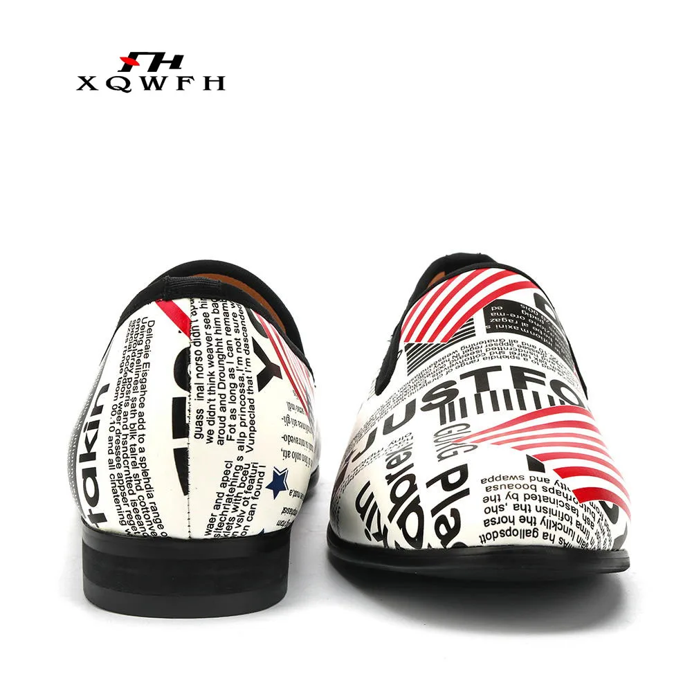 XQWFH Fashion English Letters Printed Casual Shoes for Men Mixed Colors Leather Loafers Ballroom Dance Shoes Smoking Slippers