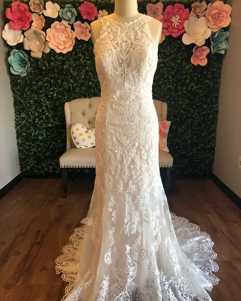 Unique Lace Wedding Dresses 2019 Sheath Court Train O Neck Fit and Flare vestido de noiva V Back Romantic robe de soiree