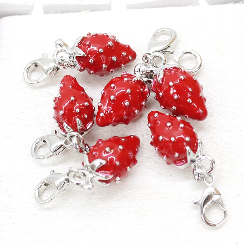 2016 classic fashion mini wind sweet strawberry lobster clasp pendant