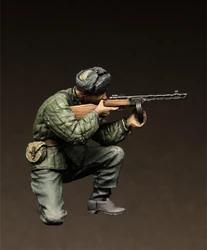 1/35 Resin Figures  Model Kit-C184 Russian Infantryman Unassembled unpainted