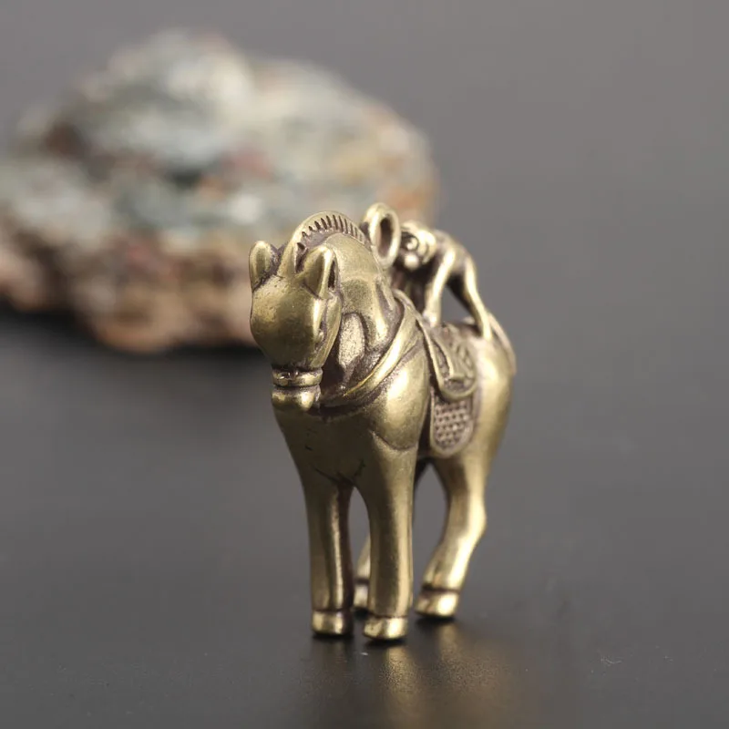 Creative Brass Horse And Monkey Cute Statue Key Chain Pendant Home Office Desktop Ornaments Funny Toys