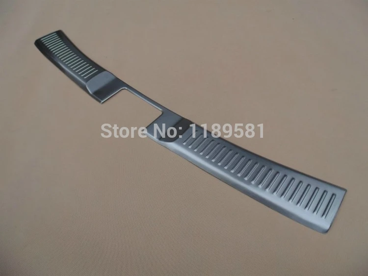 

For Suzuki S-Cross 2014 2015 2016 Stainless Steel Interior Inner Rear Bumper Sill Protector ! Car Accessories Stickers