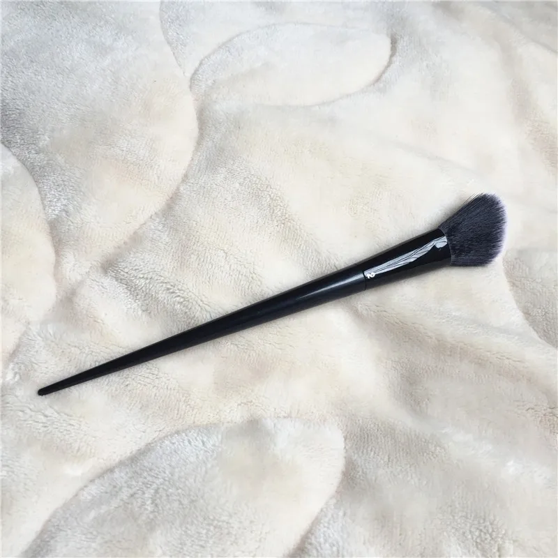 BLACK Angled Powder/Blush Contour Brush #2 - Synthetic Highlighter Bronzer Makeup Brush Beauty Blender Tool