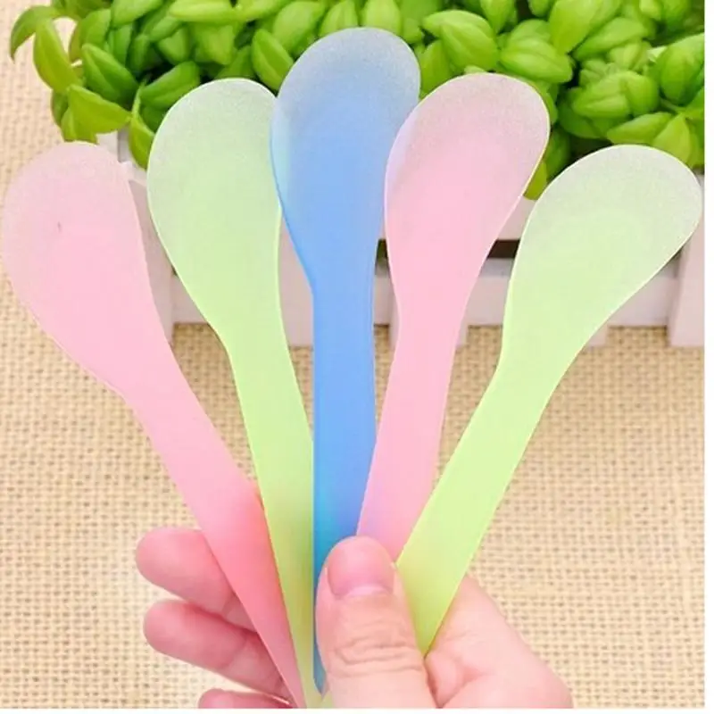 10 Pcs/lot Facial Mask Stick Cosmetic Spatula Scoop DIY Face Mask Spoon Beauty Makeup Sticks Mud Mixing Tools Color Random