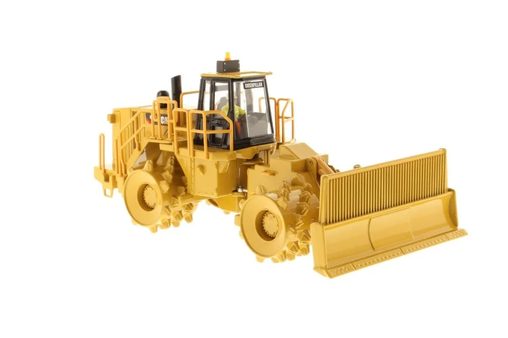 Diecast Toy Model DM 1:50 Caterpillar CAT 836H Landfill Compactor Engineering Machinery 85202 for Boy Gift,Collection,Decoration