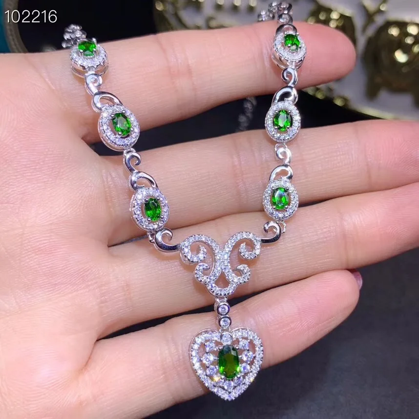 Love Heart Diopside pendant necklace Free shipping Natural and Real Diopside 925 sterling silver pendant