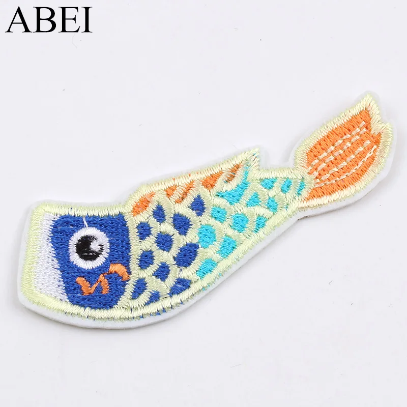 10pcs/lot Embroidery Animal Patch Cartoon Fish Horse Squirrel Stickers for Kids Clothing Iron On Jeans Coats Backpack Appliques