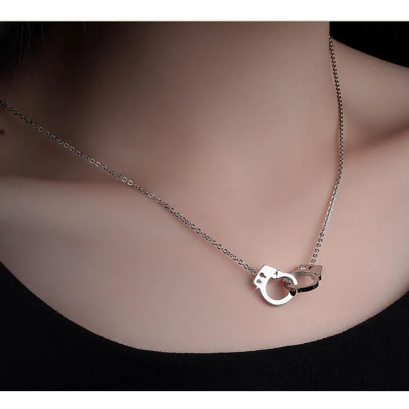 Fashion Jewelry Female Accessories Stainless Steel Inlaid CZ Handcuff Shape Pendant Necklaces Women Link Chain