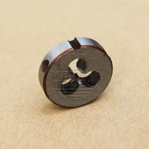 M4 x 0,7 HSS метрический правый штамп 4 мм
