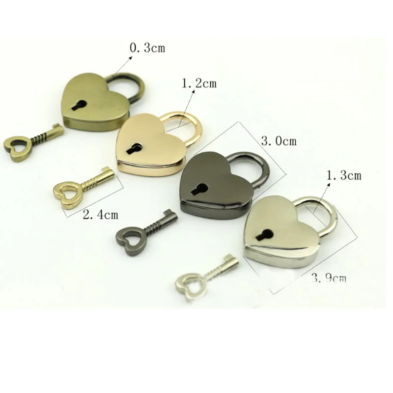 39*30mm Mini Love Heart Shape Pad Lock 4 Colors With Key For Tiny Luggage Bag Case Suitcase Craft Lock