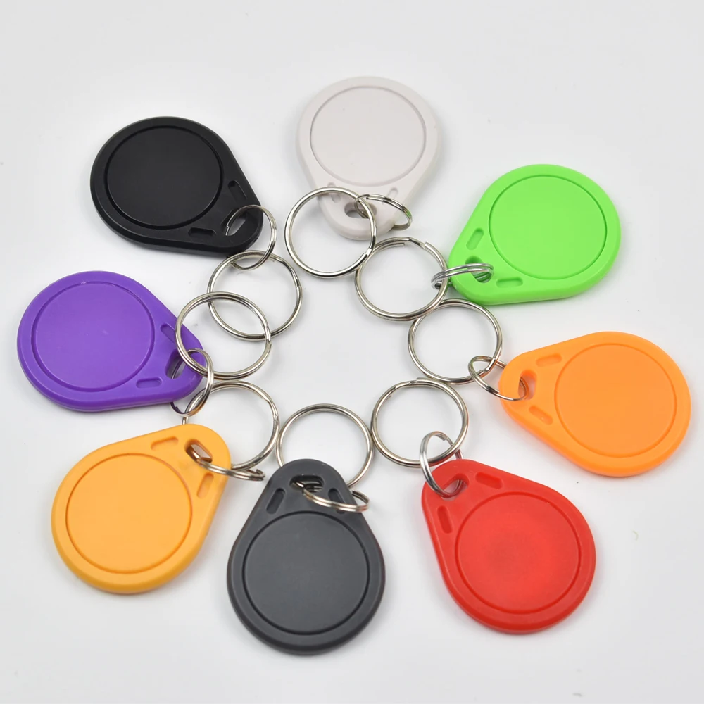 50Pcs/Lot 125Khz Proximity RFID EM4305 Smart Card Read and Rewriteable Token Keyfobs Keychains Access Control Tag