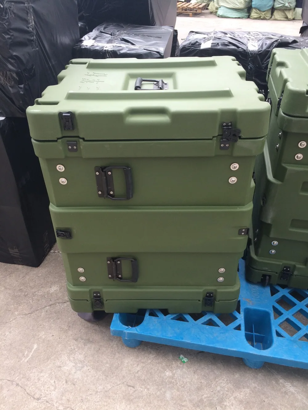Водонепроницаемый чехол Tricases с защитой от аварии Roto Shock Rack 11U RU110 Высокий стандарт RU110