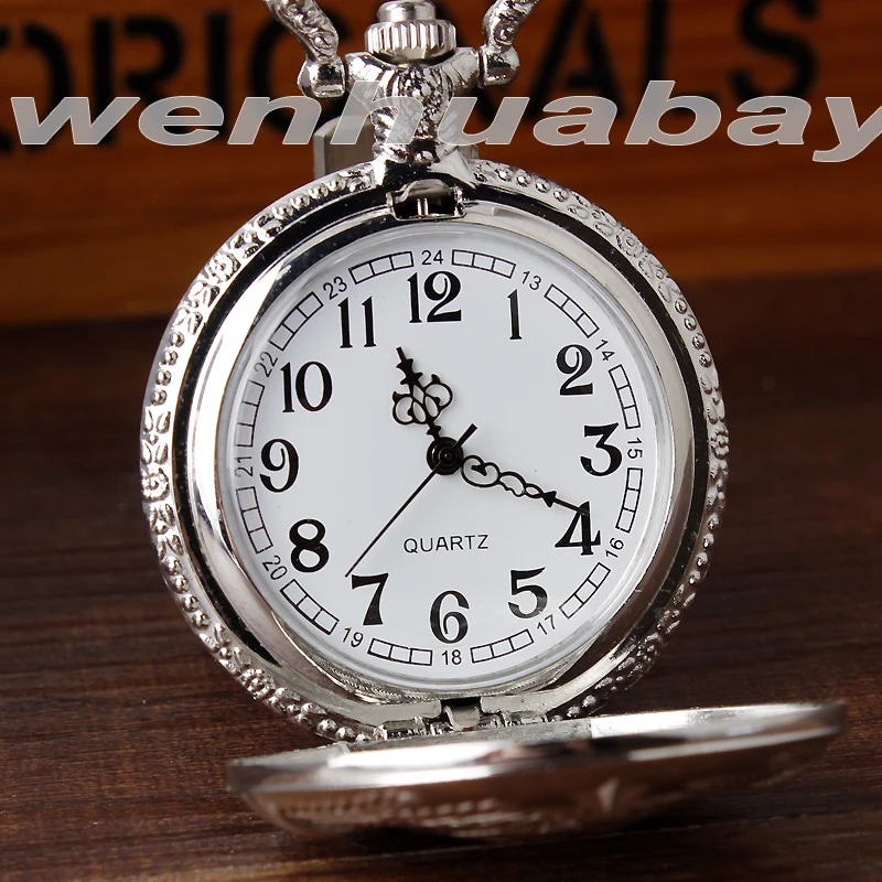 Bronze Retro Silver Black Soviet Sickle Hammer Quartz Pocket Watch Mens Stainless Silver Pendant Necklace Chain Women Men Gifts