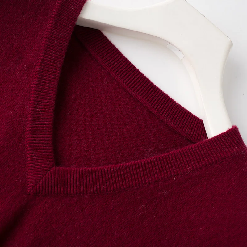 Men Sweaters 100% Pure Cashmere Jumpers Sleeveless Vneck Pullovers Hot Sale 5Colors Sweater Winter New Knitwear Man Clothes Tops