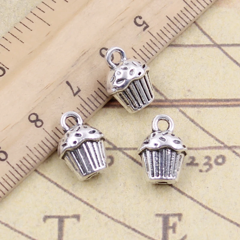 3dカップケーキチャーム,10個,13x10x8mm,レトロジュエリー,diy,チベット,アンティークネックレス,ブロンズ,シルバーカラーペンダント