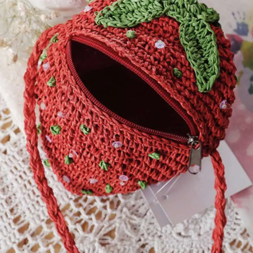 College Wind Strawberry Messenger Handmade Woven Bag Shoulder Cute kawaii straw bag Summer Holiday Beach bag