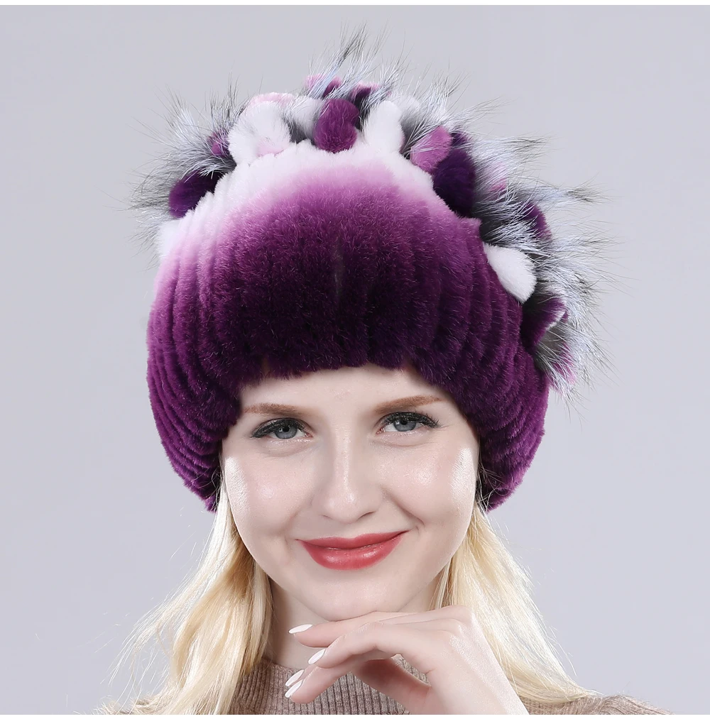 Neue Russische Damen Echt Rex-Kaninchenfell Mützen Luxuriöse Gestrickte Blumen Echte Rex-Kaninchenfell Kappe Winter Echt-Fell Beanie Mütze – Detail 37