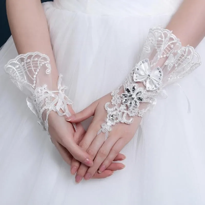 JaneVini-Guantes de boda Blancos para mujer, manoplas de encaje sin dedos con cuentas, accesorios de boda, Guantes Blancos 2019