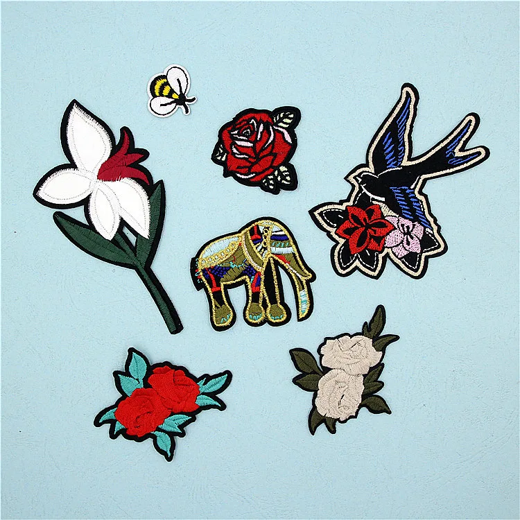 1PCS Cloth Patch Iron on Creative Clothing Decorations Rose Flower