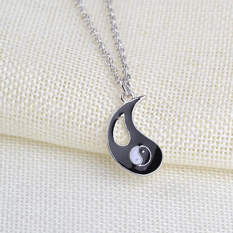 2PCS Ying Yang Taiji Bagua Puzzle Pendant Necklace Black White Couple Sister Best Friend Friendship Jewelry Personalized Gifts