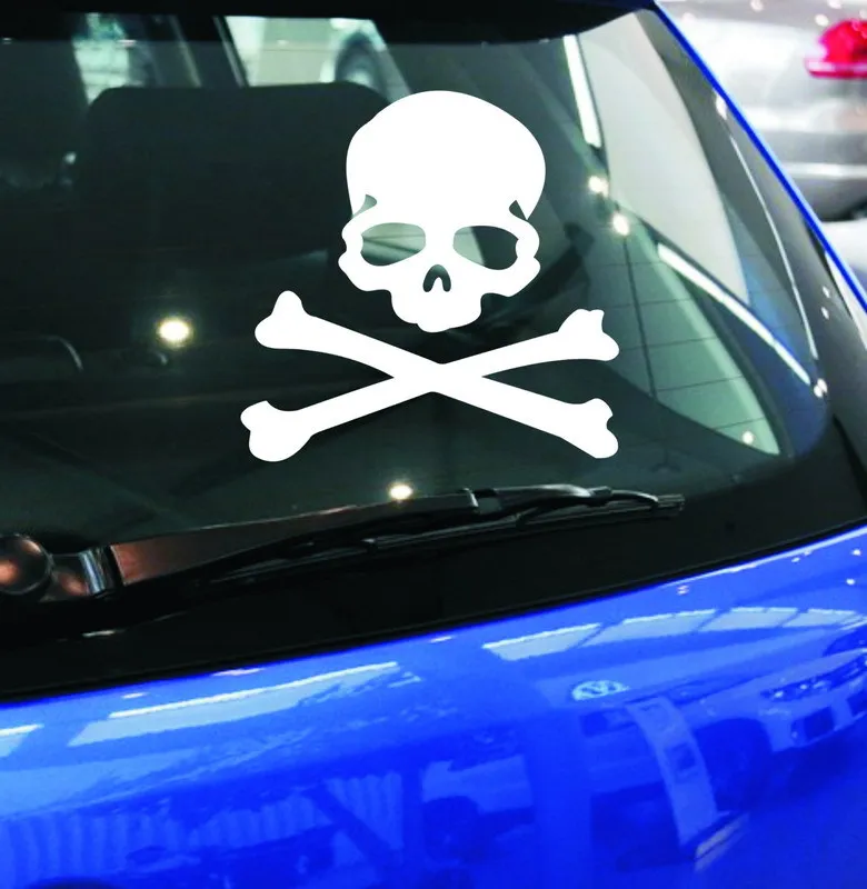 Car Stickers Skulls Pirates Funny Reflective Decoration For Windshield Bumper Trunk Fuel Tank Cap Motorcycle Helmet Laptop C40