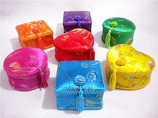 Heart Tassel Lace Silk Brocade Gift Boxes Jewelry Storage Cases Decorative Trinket Cardboard Packaging Box