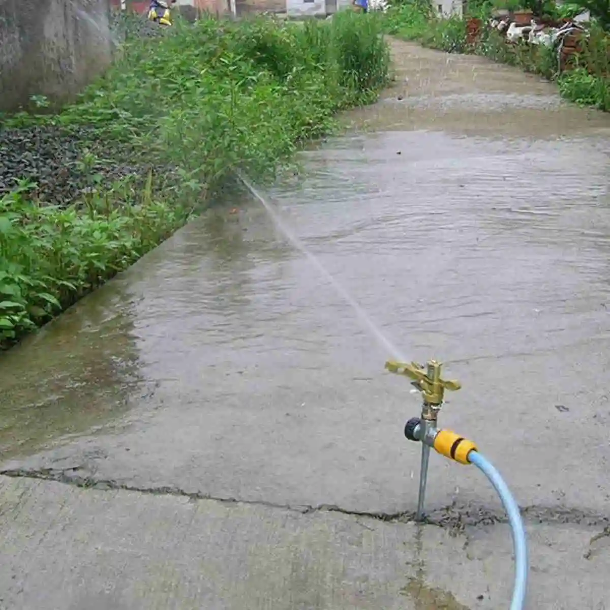 New Metal Impulse Spike Water Watering Sprinkler Sprayer Lawn Garden Yard Grass kitchen Accessories