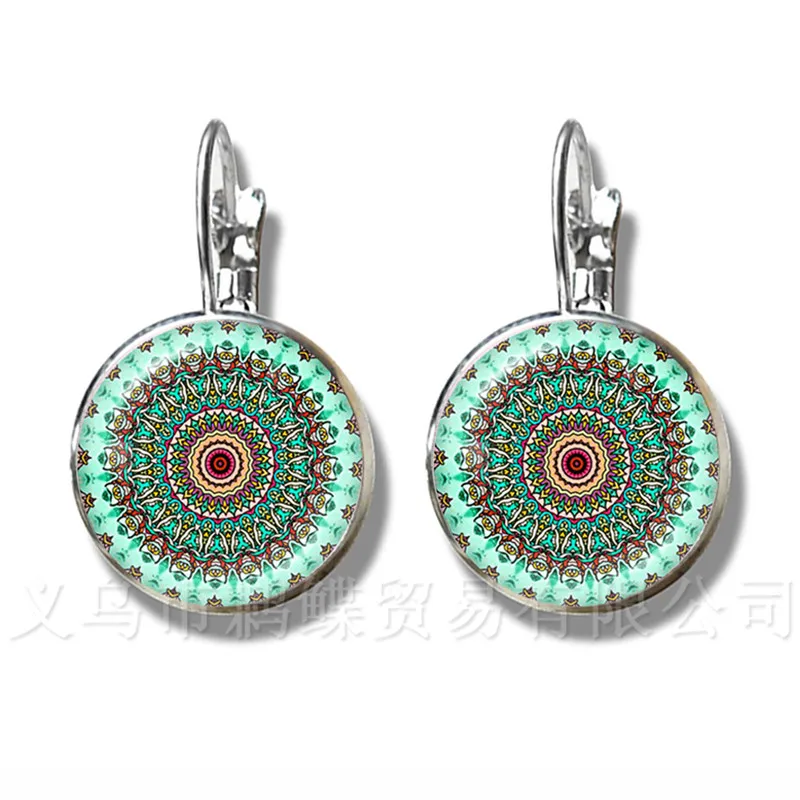 Vintage Flower Of Life Earrings Mandala Elegant And Complex Pattern Silver Plated Stud Earrings Round Glass Women Cabochon