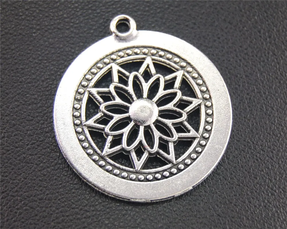 15pcs  Silver Color Filigree flower Charm Pendant DIY Necklace Jewelry Findings 28x26mm A1938