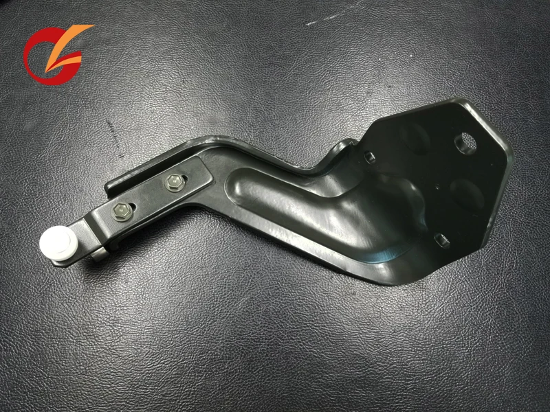 use for nissan caravan E25 URVAN 2001 - 2012 model sliding door roller lower braket