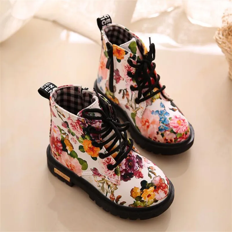 Botas de nieve con estampado de flores para niños y niñas, zapatos de cuero PU, botines con cremallera, moda de otoño e invierno