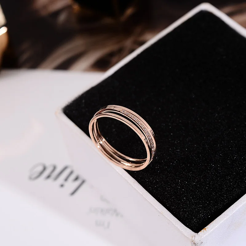 YUN RUO 2018 New Fashion 3 Layers Crystal Ring Rose Gold Color Woman Gift Party Titanium Steel Jewelry Not Fade Drop Shipping