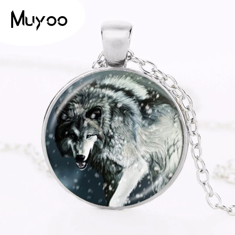 Snow Wolf Necklace Wildlife Animal Jewelry Glass Cabochon Pendant Round Chain Sweater Necklace for Women Men Lover Gifts HZ1