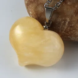 Silver Plated Natural Yellow Jade Citrines Quartz Love Heart Stone Pendant Fashion Jewelry Valentine's Day Gift No Chain