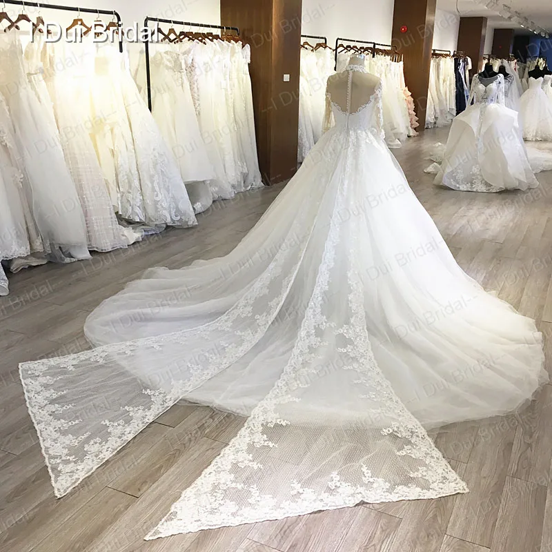 Collo alto A Maniche Lunghe Abito di Sfera Abito Da Sposa In Pizzo Appliqued In Rilievo Illusione Scollo Reale di Lusso Abito Da Sposa