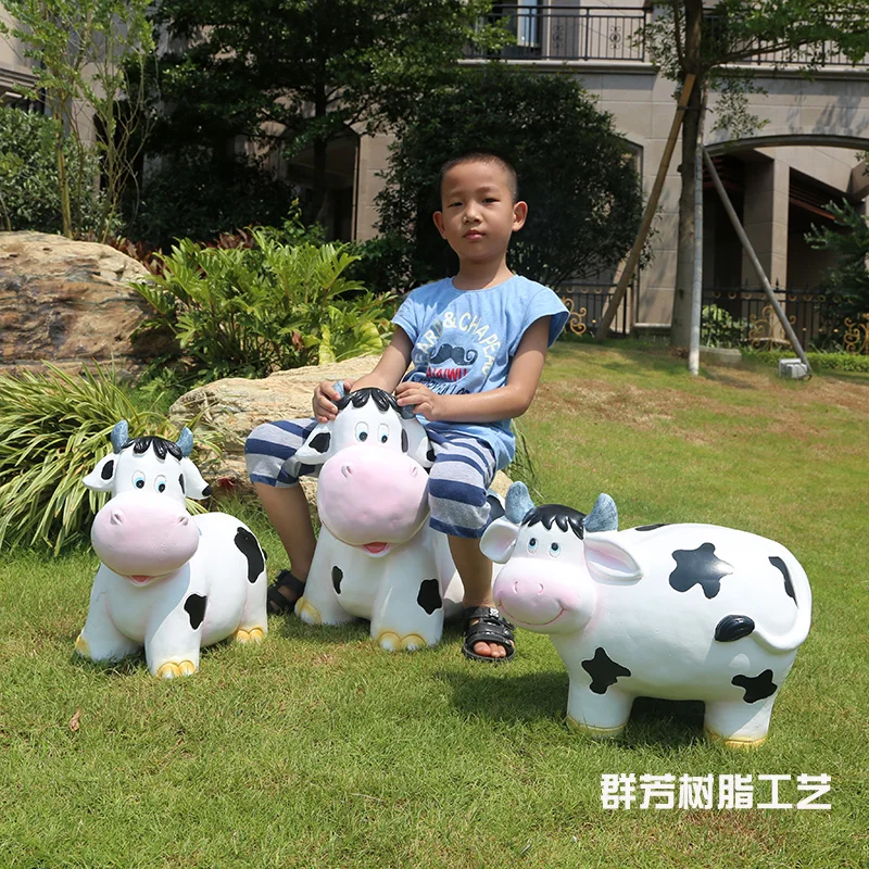 

Courtyard garden ornaments animal cartoon cows resin sculpture crafts creative home decorations ornaments living room