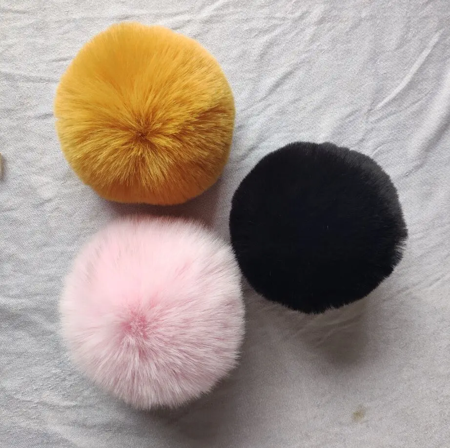 Winter Multicolor Soft Artificial Fox Fur Pom pom Polyester Pompoms For Knitted Beanies Hats And Key Chain Clothing Accessories